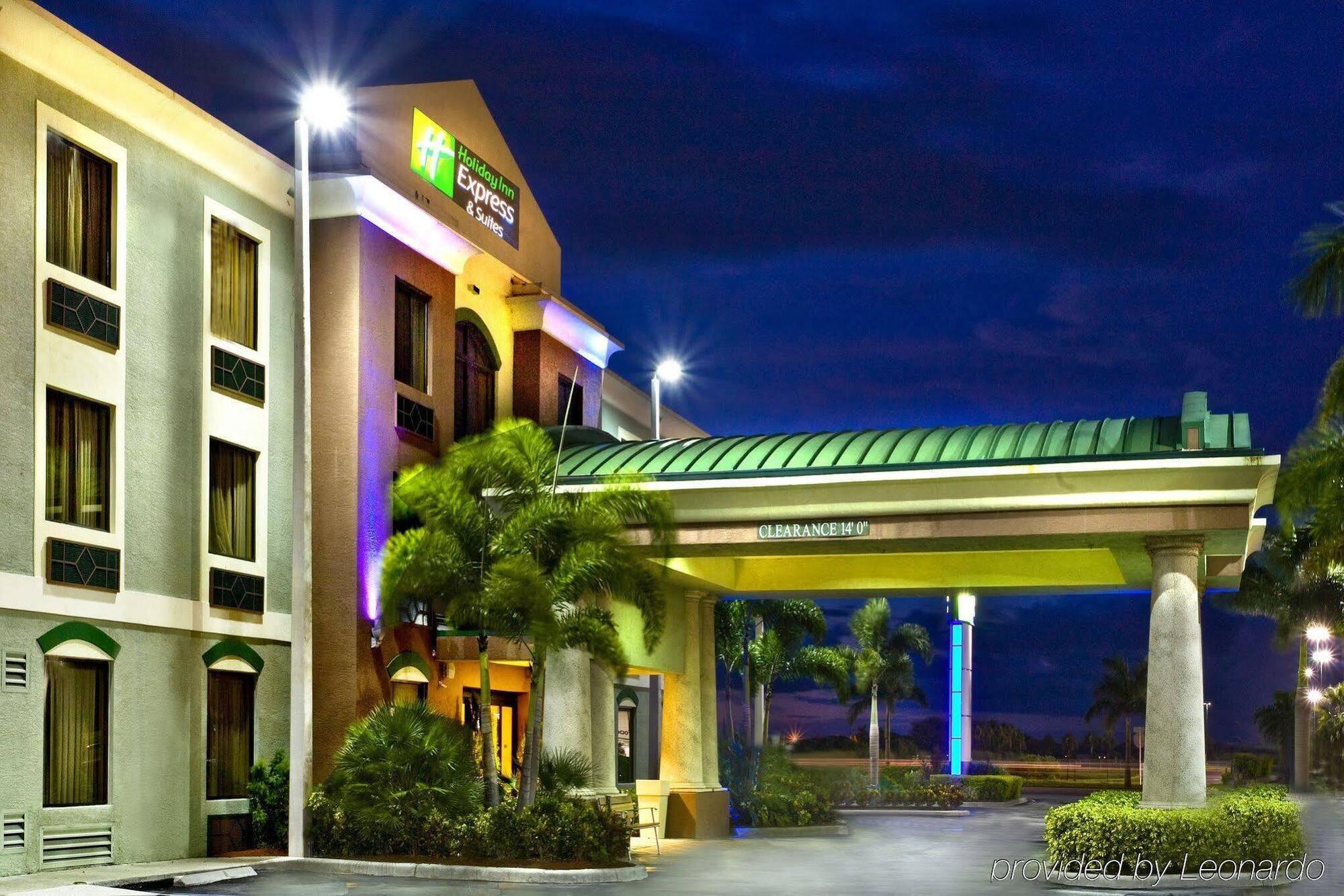 Holiday Inn Express Hotel & Suites Clewiston By Ihg Luaran gambar